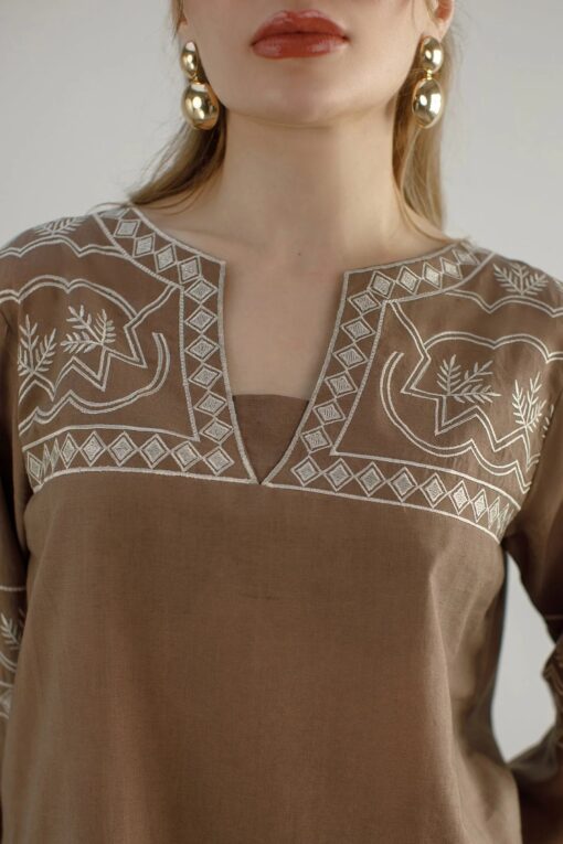 Chocolate Brow-Lawn - Image 2